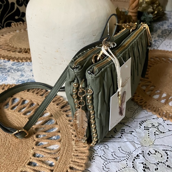 Cute, Jessica Simpson, mod, green shoulder handbag purse - Picture 5 of 6